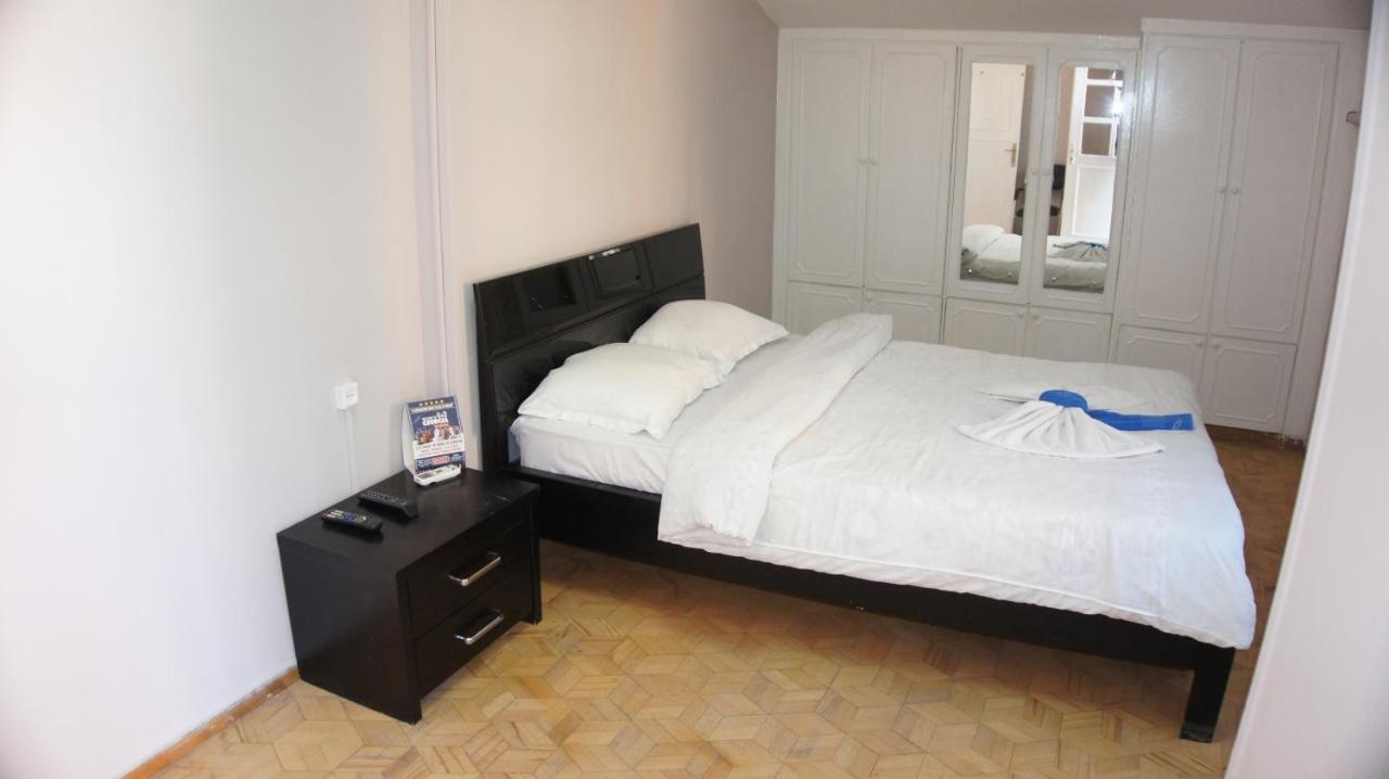 Elite Lux Hotel Tbilisi Bagian luar foto