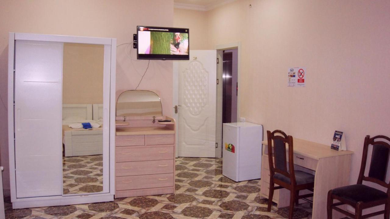 Elite Lux Hotel Tbilisi Bagian luar foto